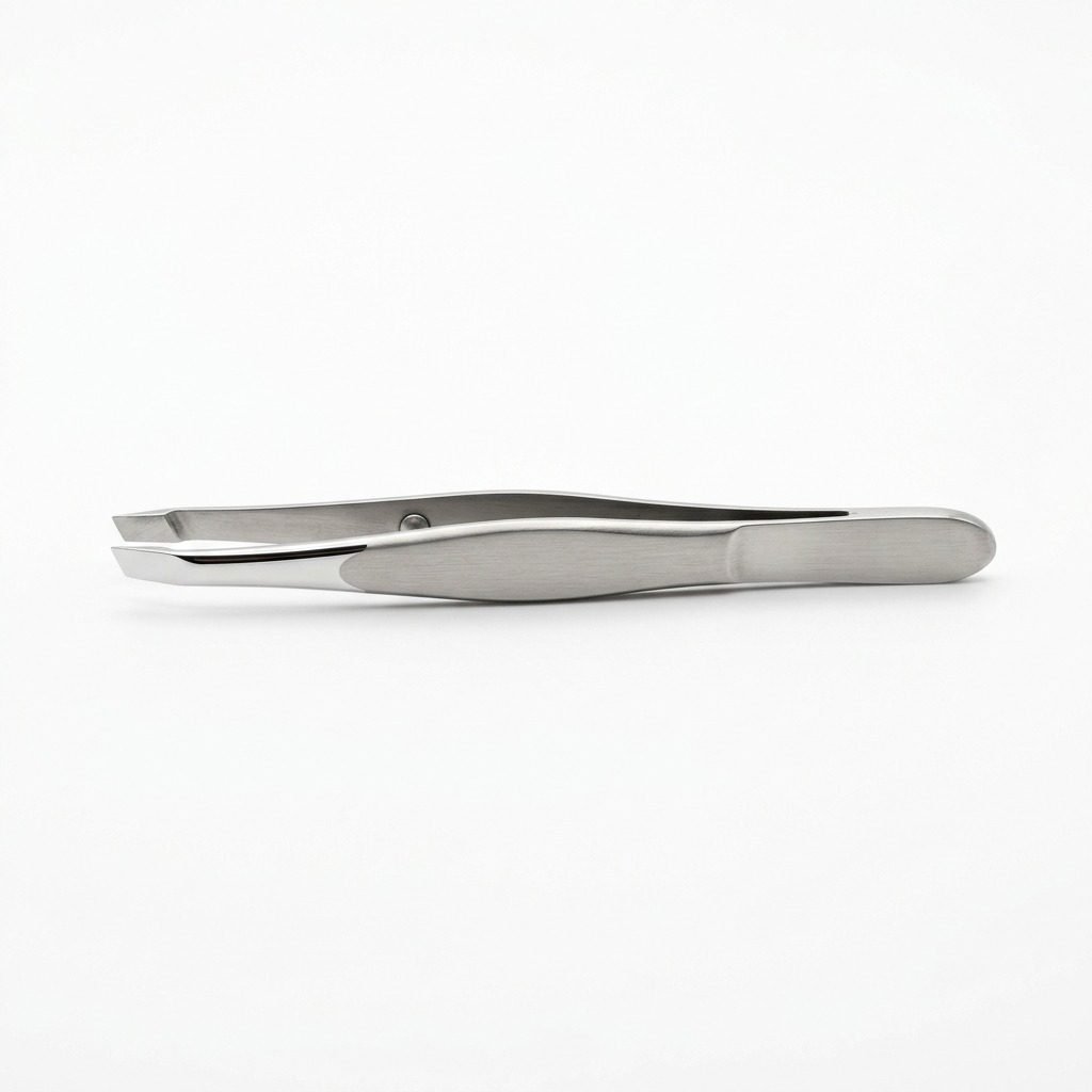 Precision Slanted Tip Tweezers – Perfectly Aligned Jaws